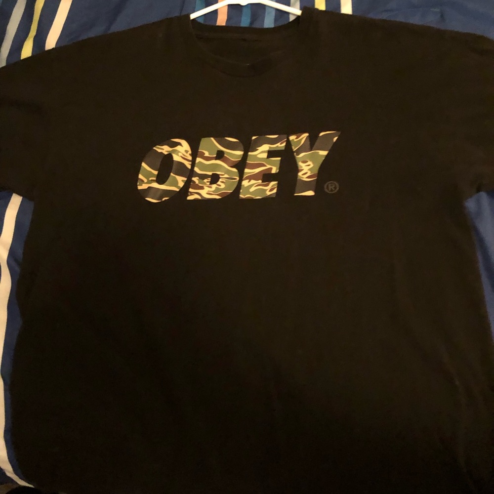 Obey shirt